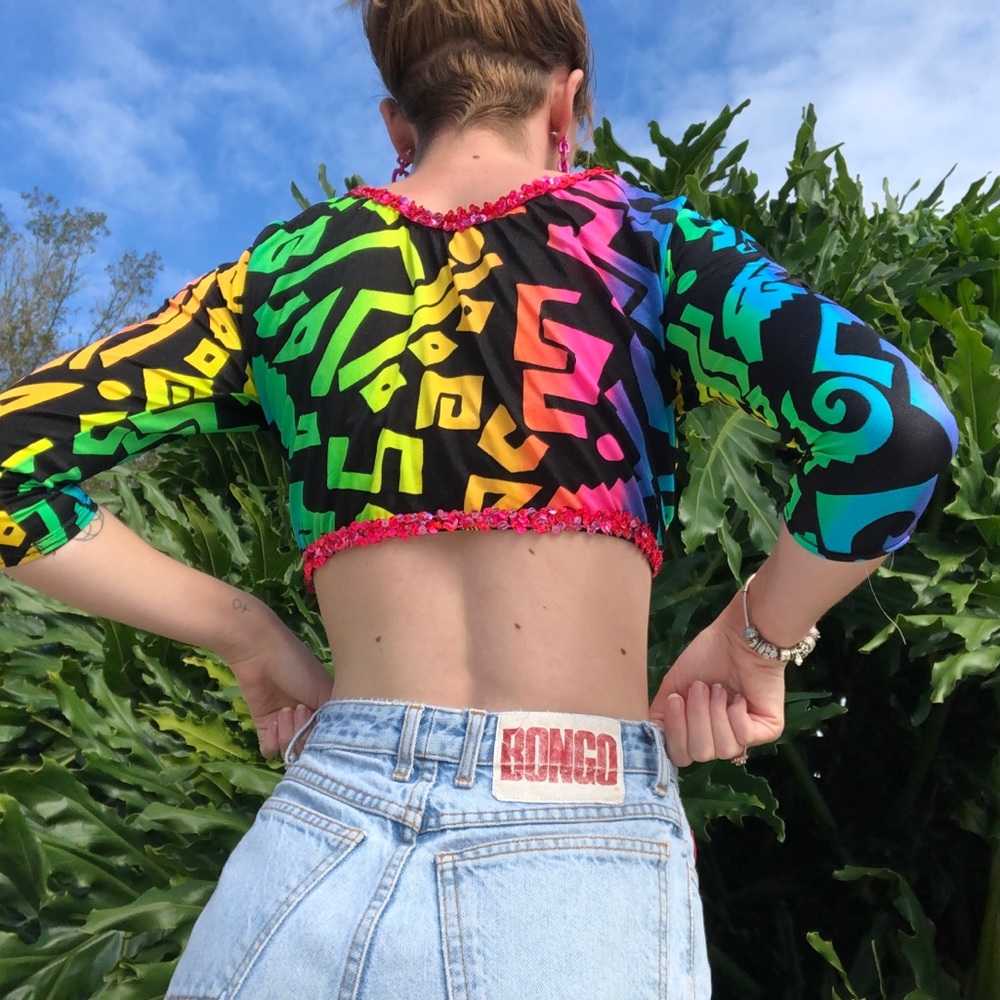 2/$40⚜️ Vintage Gymnastics Top - Picture 4 of 6